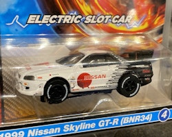 Skala 1/64 Bil för Bilbana, Nissan Skyline GT-R  BNR34', "Xtraction Ultra-G" fr Auto World