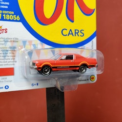 Skala 1/64 Plymouth Volare Road Runner 76' "Muscle Cars USA" Rel.4 Ver.A fr Johnny Lightning