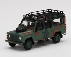 Skala 1/64 -  Land Rover Defender 110 Military Camouflage - MINI GT