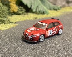 Skala 1/87 - Alfa Romeo 147, Röd "Racing" från Ricko Ricko