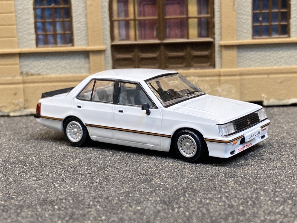 Skala 1/64 Mitsubishi Lancer EX2000 Turbo, Vit fr BM Creations