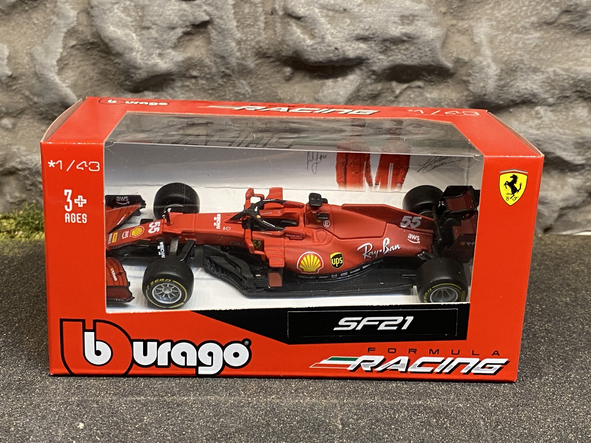 Skala 1/43 Scuderia Ferrari SF21 #55 C.Sainz fr Bburago