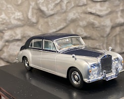 Skala 1/43 Rolls Royce Phantom V, James Young , Silver/Mblå fr Oxford Automobile Company