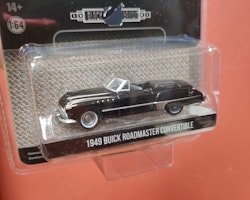 Skala 1/64 Buick Roadmaster 49' "Black Bandit Collection" från Greenlight