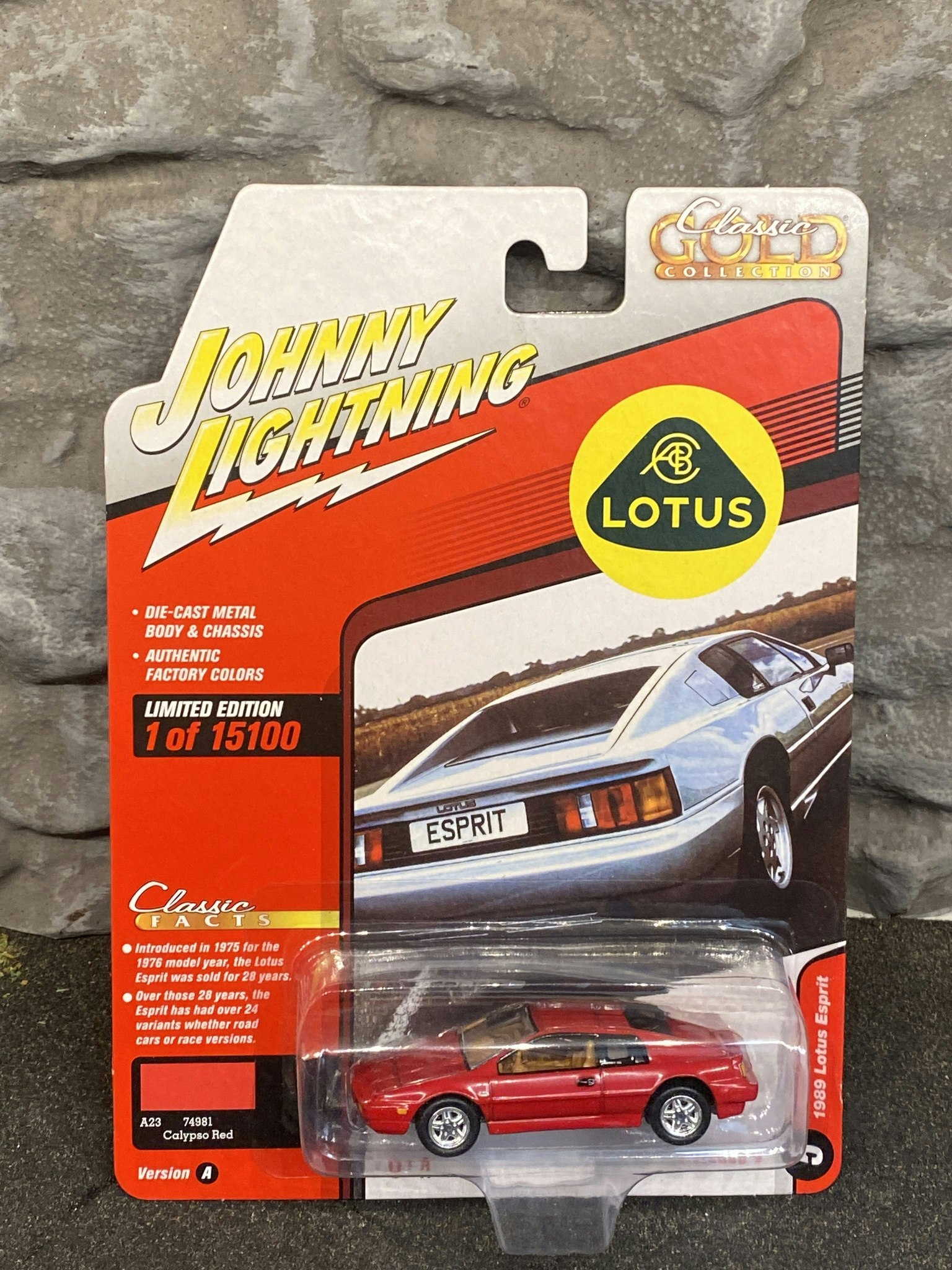 Skala 1/64 - Lotus Esprit 89', Röd från Johnny Lightning