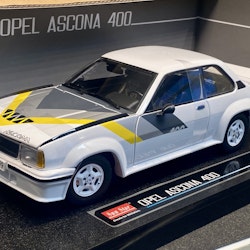 Skala 1/18 Opel Ascona 400 B, Vit fr SUN STAR