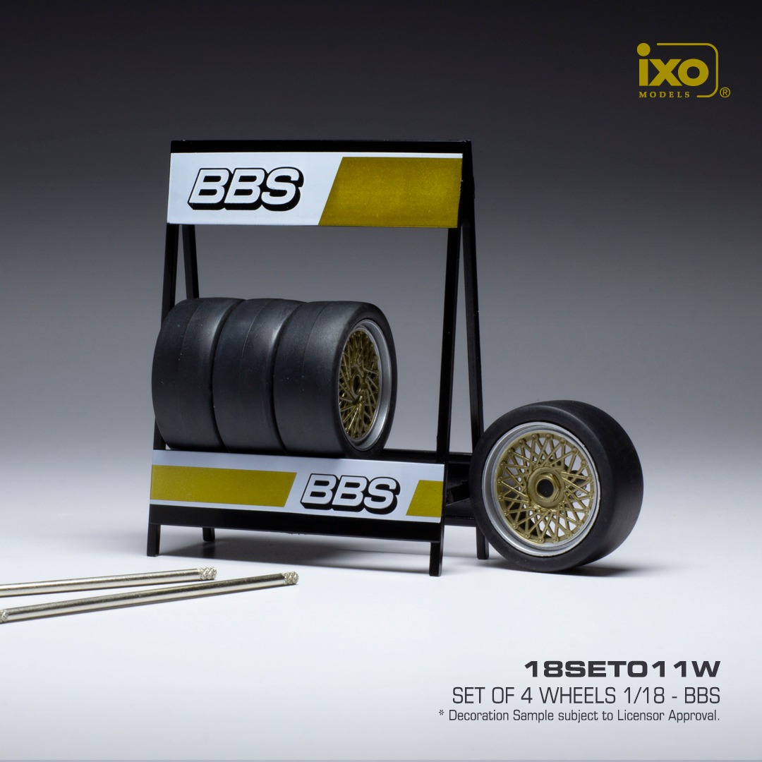 Skala 1/18 Racing-set 4 Hjul med ställ, BBS från IXO Models