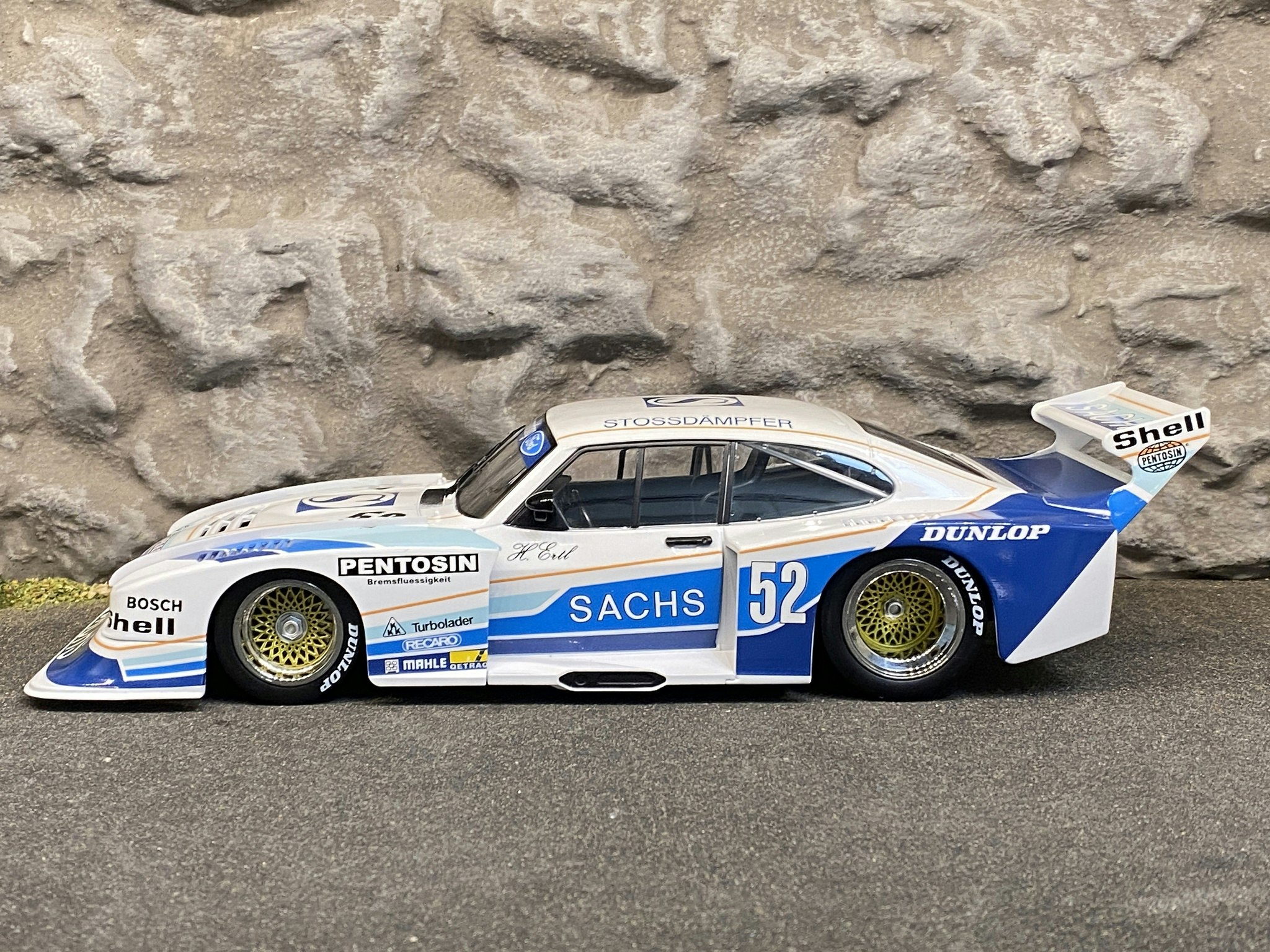 Skala 1/18 Ford Capri  Turbo Gr 5 #52 Zakspeed fr MCG / Model Car Group