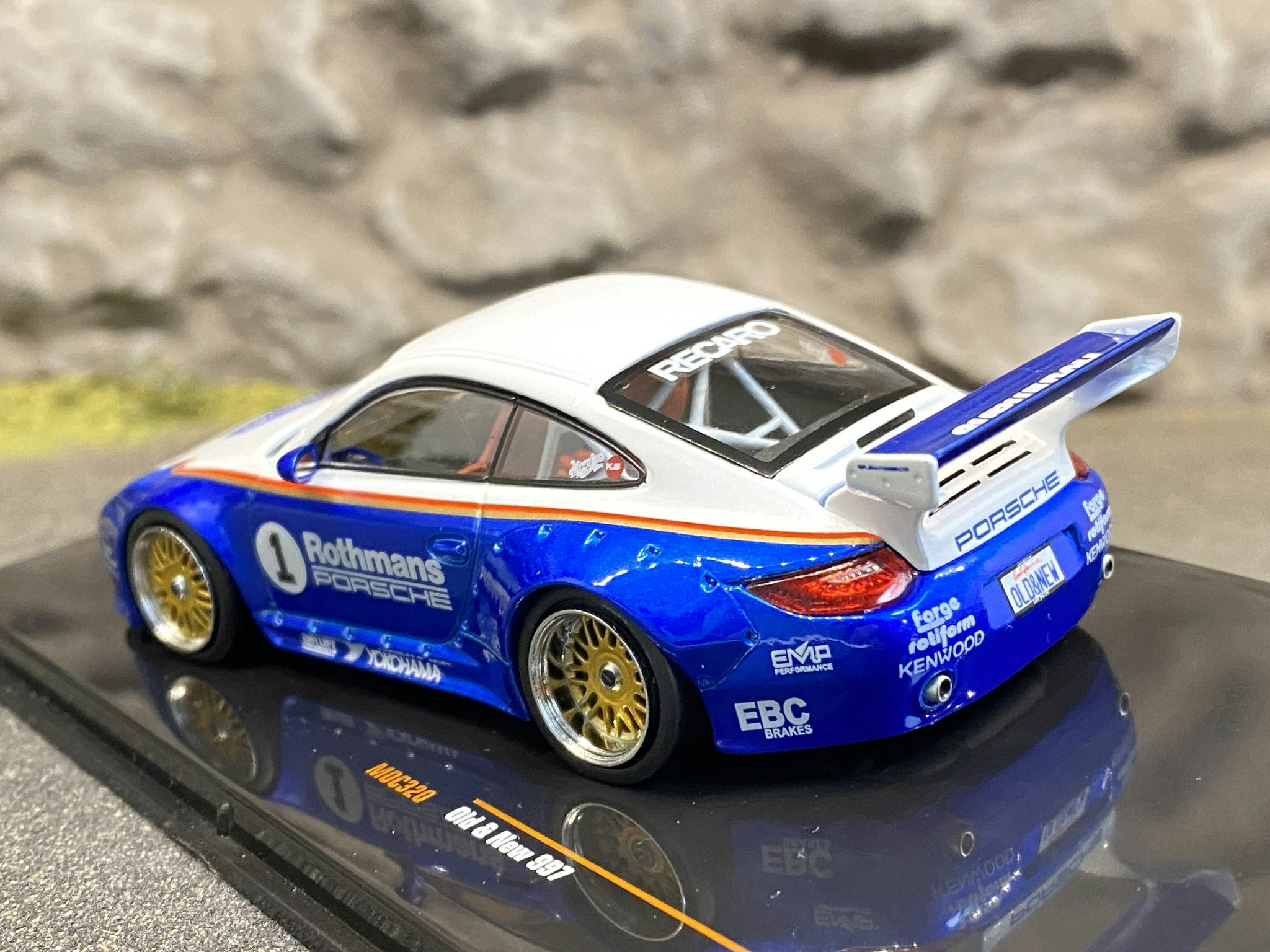 NYHET!!! Skala 1/43 Porsche 911 (997) Old & New, Rothmans IXO Models