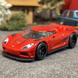 Scale 1/64 Hot Wheels PREMIUM - Exotic Envy - Koenigsegg Agera R