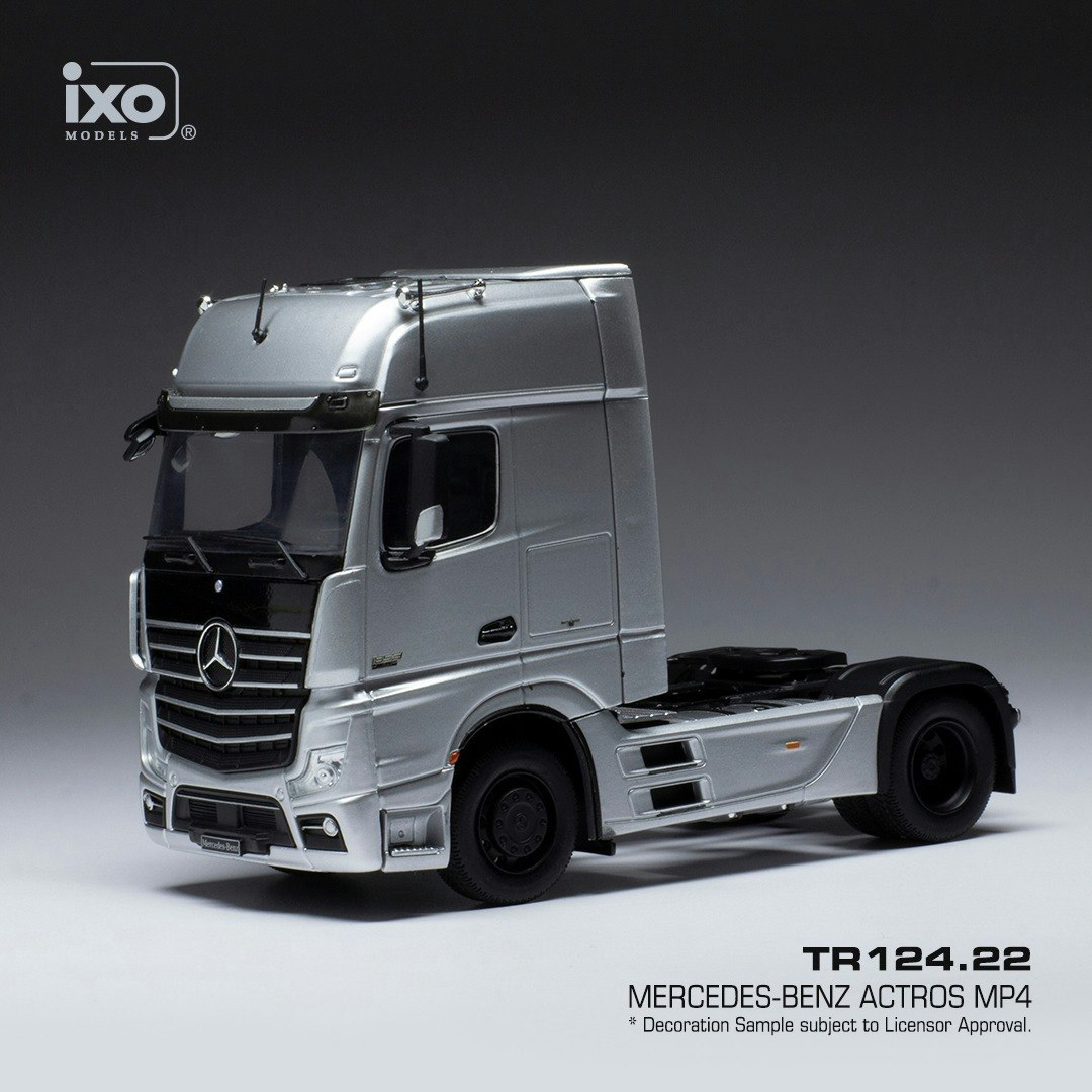 Skala 1/43 NYHET! Mercedes-Benz ACTROS MP4, Silver fr IXO Models