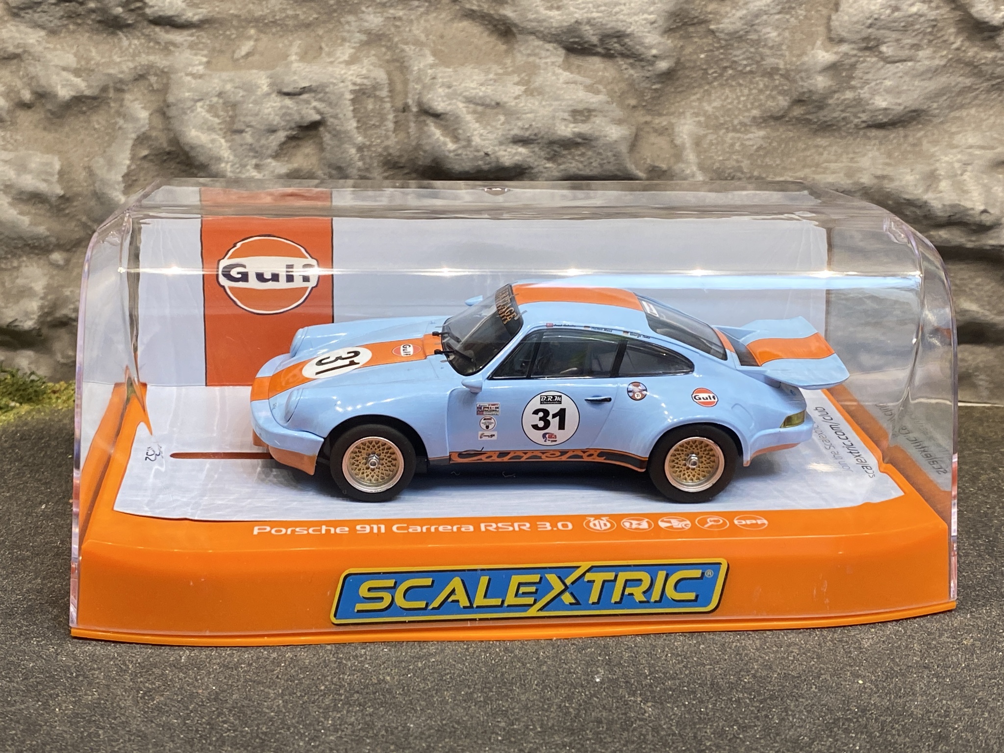 Skala 1/32 Scalextric Bil t Bilbana: Porsche 911 Carrera RSR 3.0, Blå/Orange "Gulf"