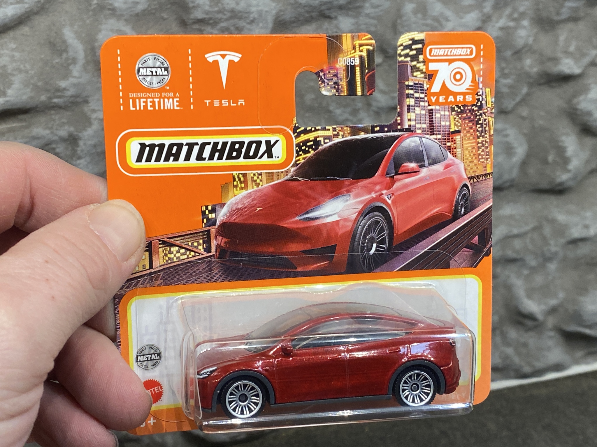 Skala 1/64 Matchbox - Tesla model Y - Matchbox 70 år