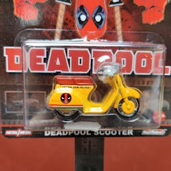 Skala 1/64 Hot Wheels Premium, DEADPOOL SCOOTER, MARVEL