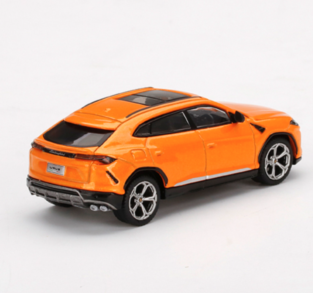 Skala 1/64  Lamborghini Urus, Arancio Borealis fr MINI GT