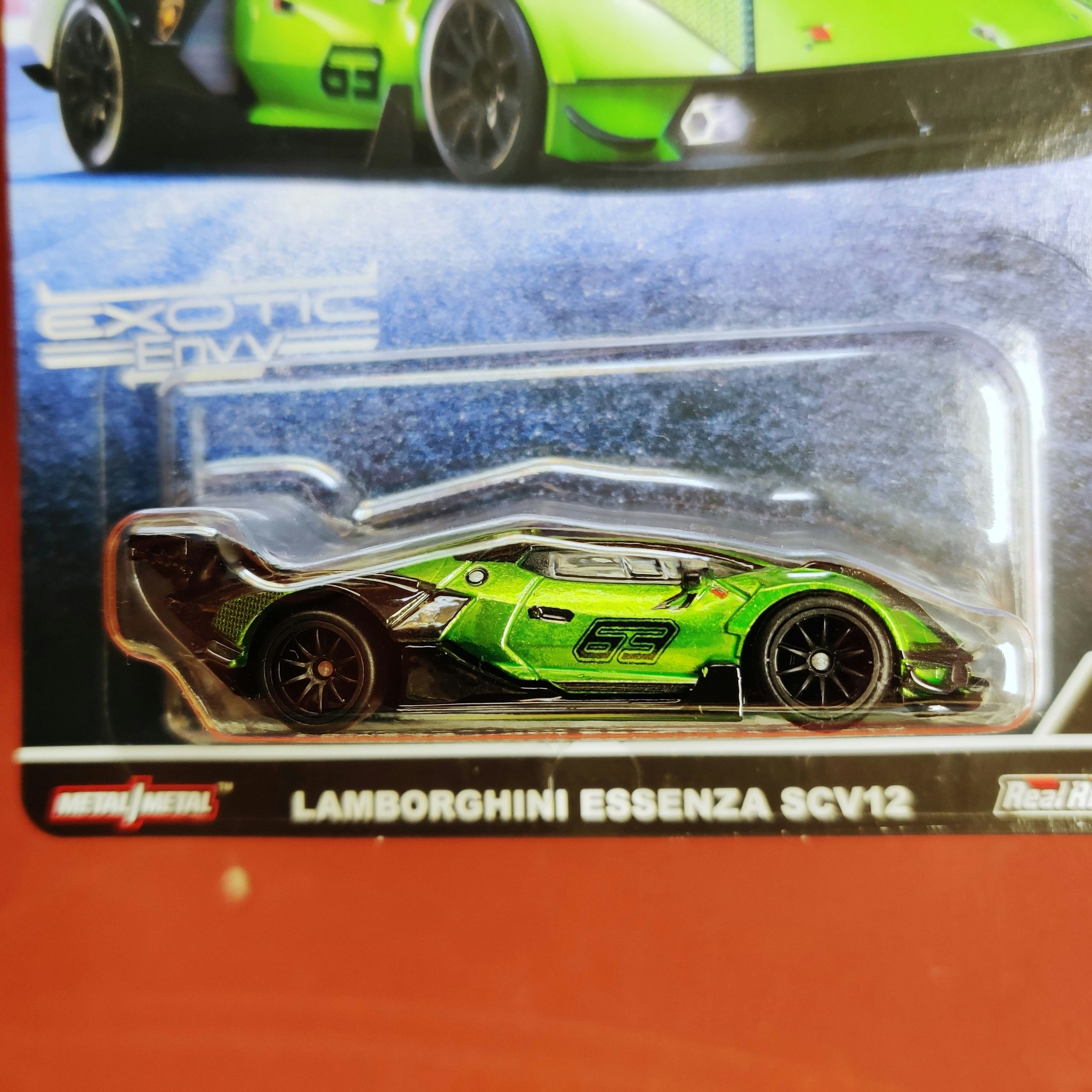 Skala 1/64 Hot Wheels Premium, "Exotic Envy" - Lamborghini Essenza SCV12