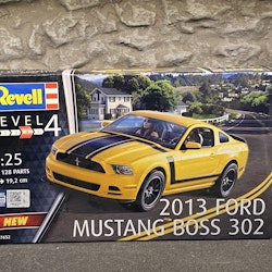 Skala 1/25 Ford Mustang Boss 302 13' fr Revell