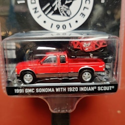 Scale 1/64 GMC Sonoma 91&#39; &amp; 1920 Indian Scout &quot;100 years of Indian...&quot; from Greenlight