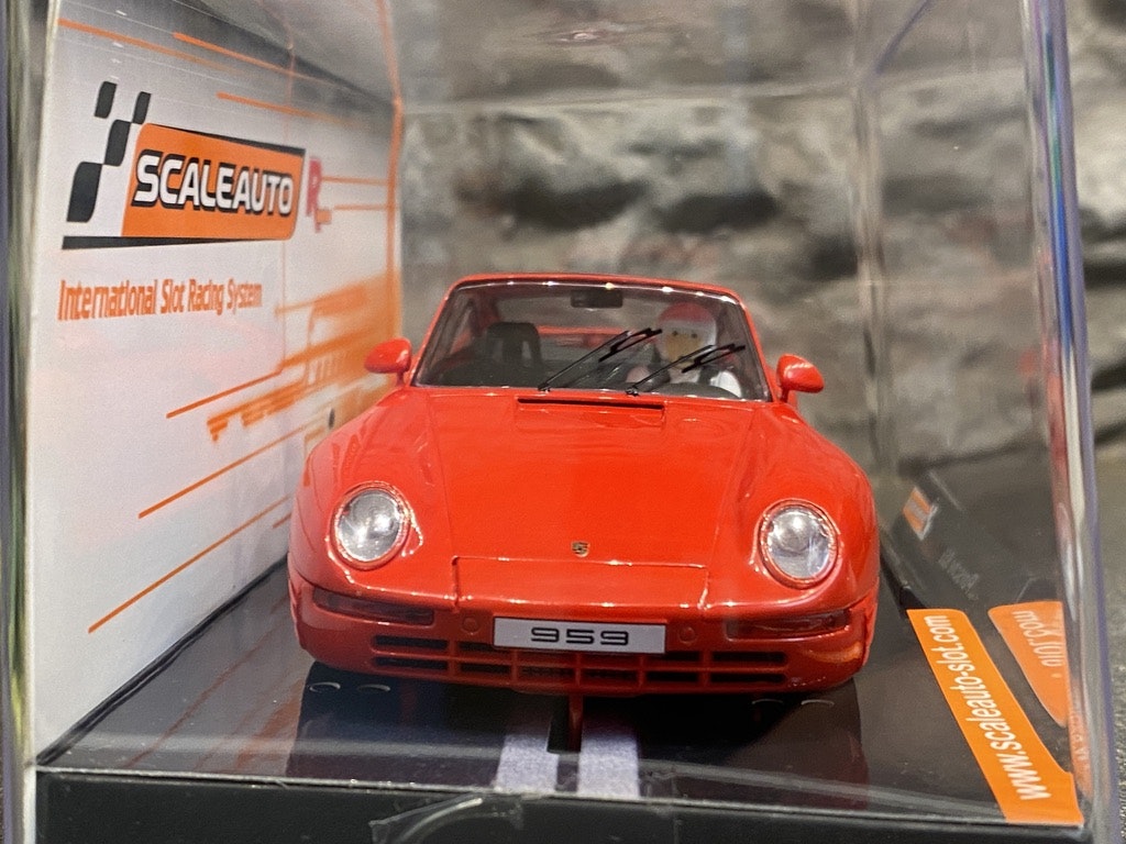 Scale 1/32 Scaleauto Analog Slotcar: Porsche 959 Street Car Red - Racing AW