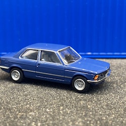 Scale 1/87 - BMW 323i, Blue fr Brekina