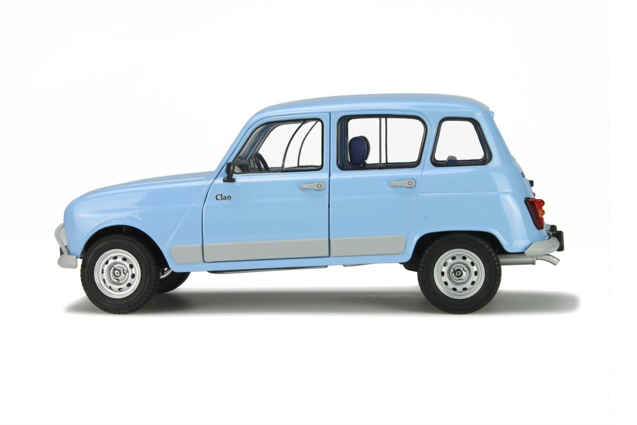 Skala 1/18 RENAULT 4L CLAN – JACINTHE – 1978, Ljusblå, fr Solido