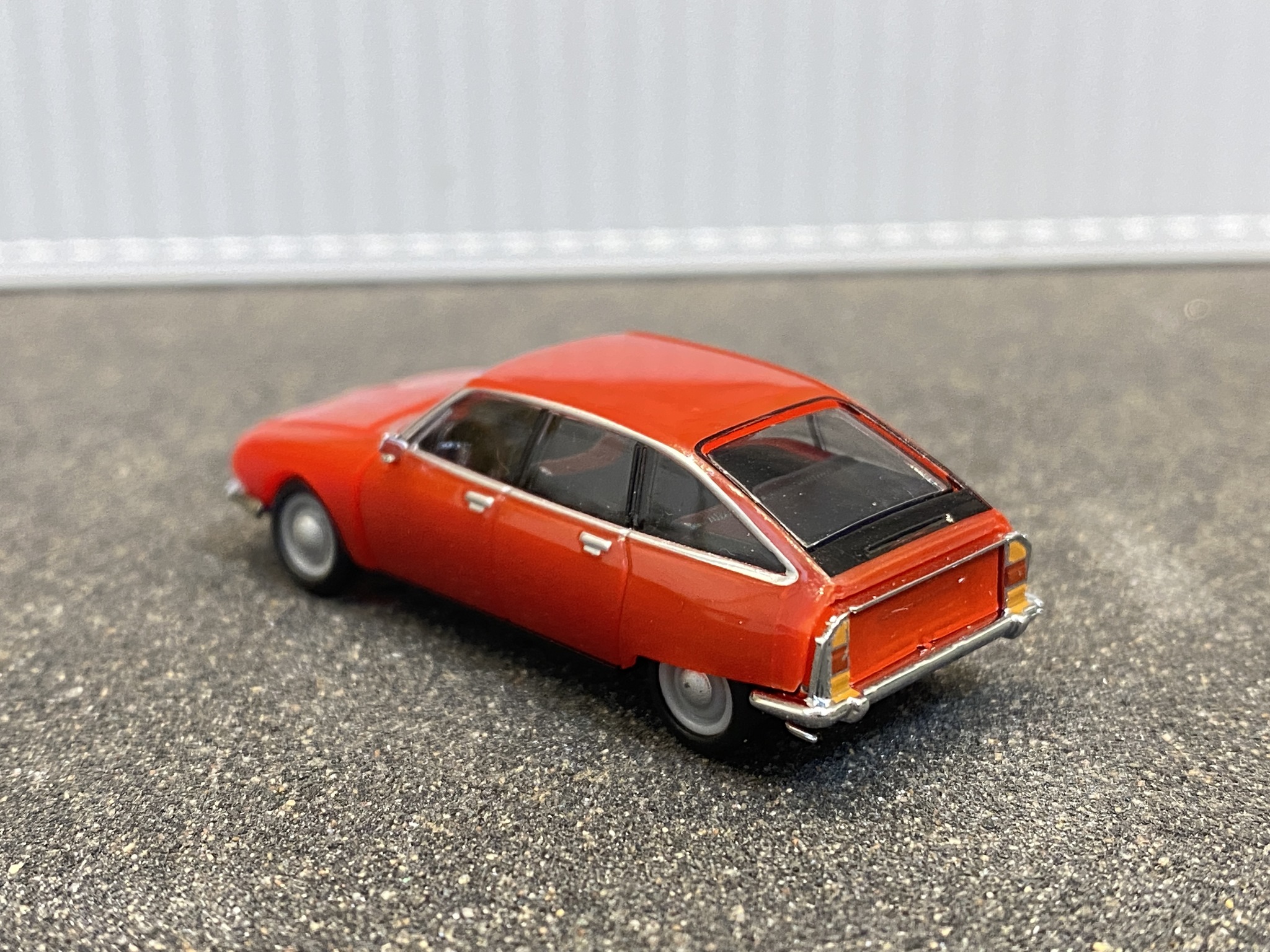 Scale 1/87 H0, Citroen GS, Red from Herpa