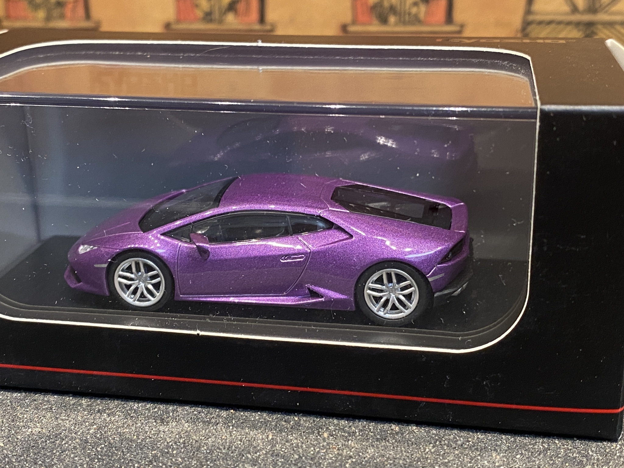 Skala 1/64 Lamborghini Huracán Coupé, Purple fr KYOSHO