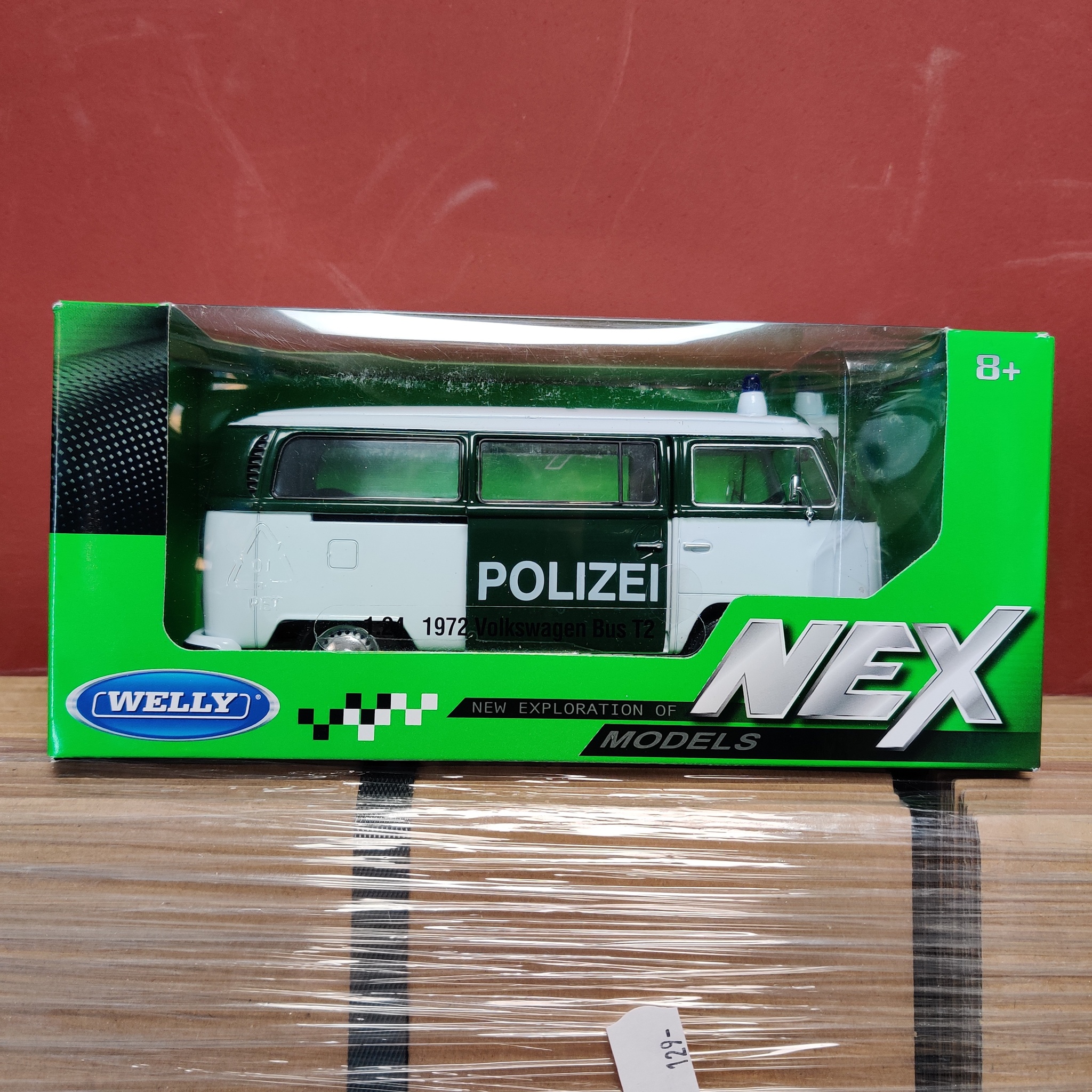 Skala 1/24 Volkswagen Bus T2 Polizei, Polisbil fr Nex models / Welly
