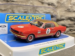 Skala 1/32 Scalextric Bil t Bilbana: Ford Mustang, Alan Mann Racing, H.Mann/S.Soper