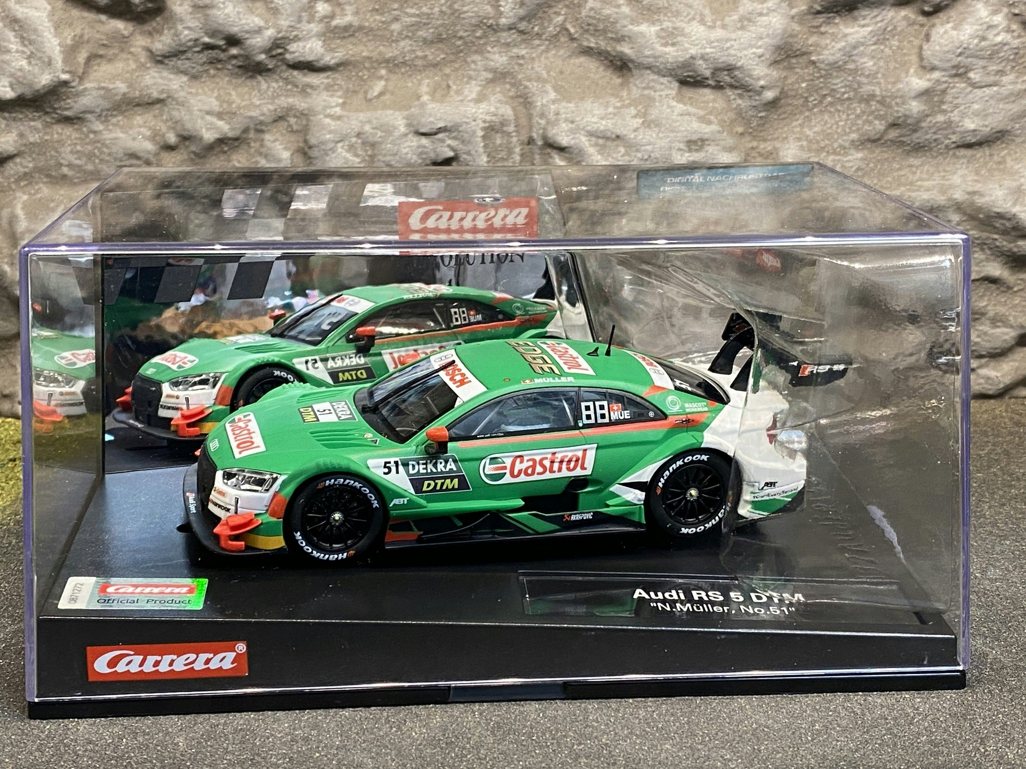 Skala 1/32 Analog bil t bilbana fr Carrera: Audi RS 5 DTM N.Müller #51 -  YAKOL