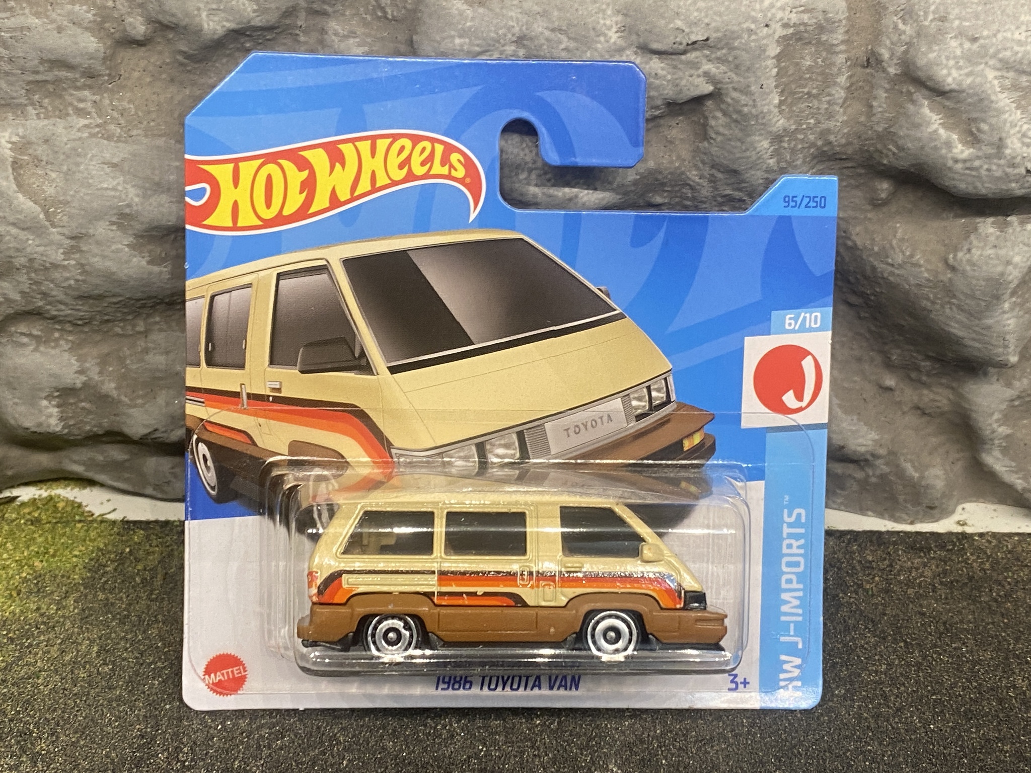 Skala 1/64, Hot Wheels: Toyota Van 1986