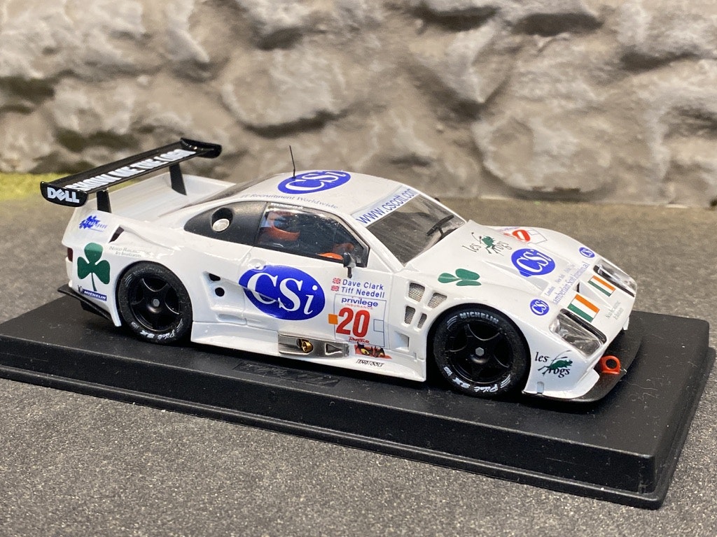 Skala 1/32 Analog FLY slotcar/ Bil t Bilbana: Lister Storm - Silverstone 2000 GT