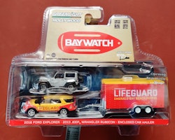 Skala 1/64 - "Baywatch" Jeep Wrangler, Ford Explorer 16' m Täckt biltrailer f GreenLight Hollywood