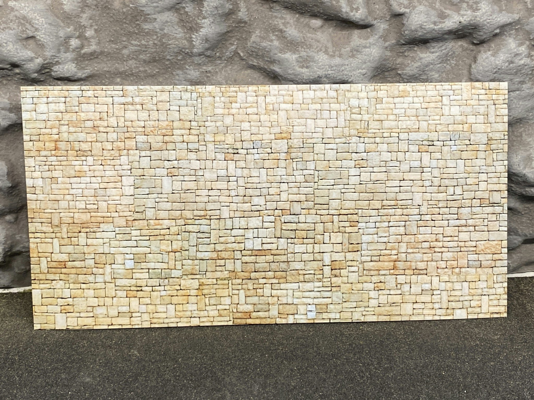 NOCH 56642 Kalkstensmur/Lime Stone wall - 3D Cardboard Sheet 25x12,5 cm f H0 & TT