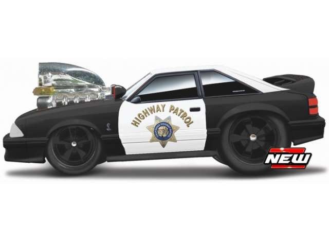 Skala 1/64 Maisto Muscle Machines - 1993 Ford Mustang Svt Cobra - Highway Patrol