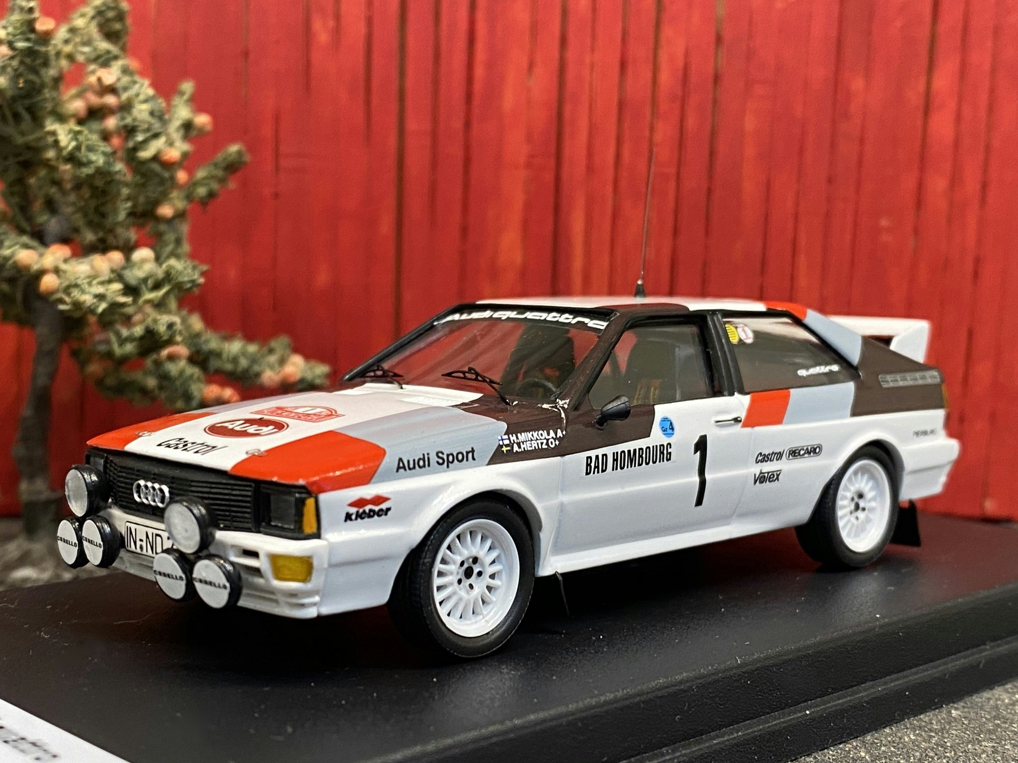 Skala 1/43 Audi quattro, No.1, Rallye WM, R Monte Carlo, H.Mikkola/A.Hertz 82 f Troféu