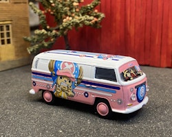 Skala 1/64 Model Car Collection fr TARMAC Works + One Piece: VW T2 Panel van