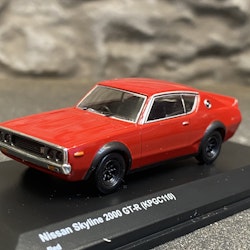 Skala 1/64 Nissan Skyline 2000 GT-R (KPGC110) red fr Kyosho