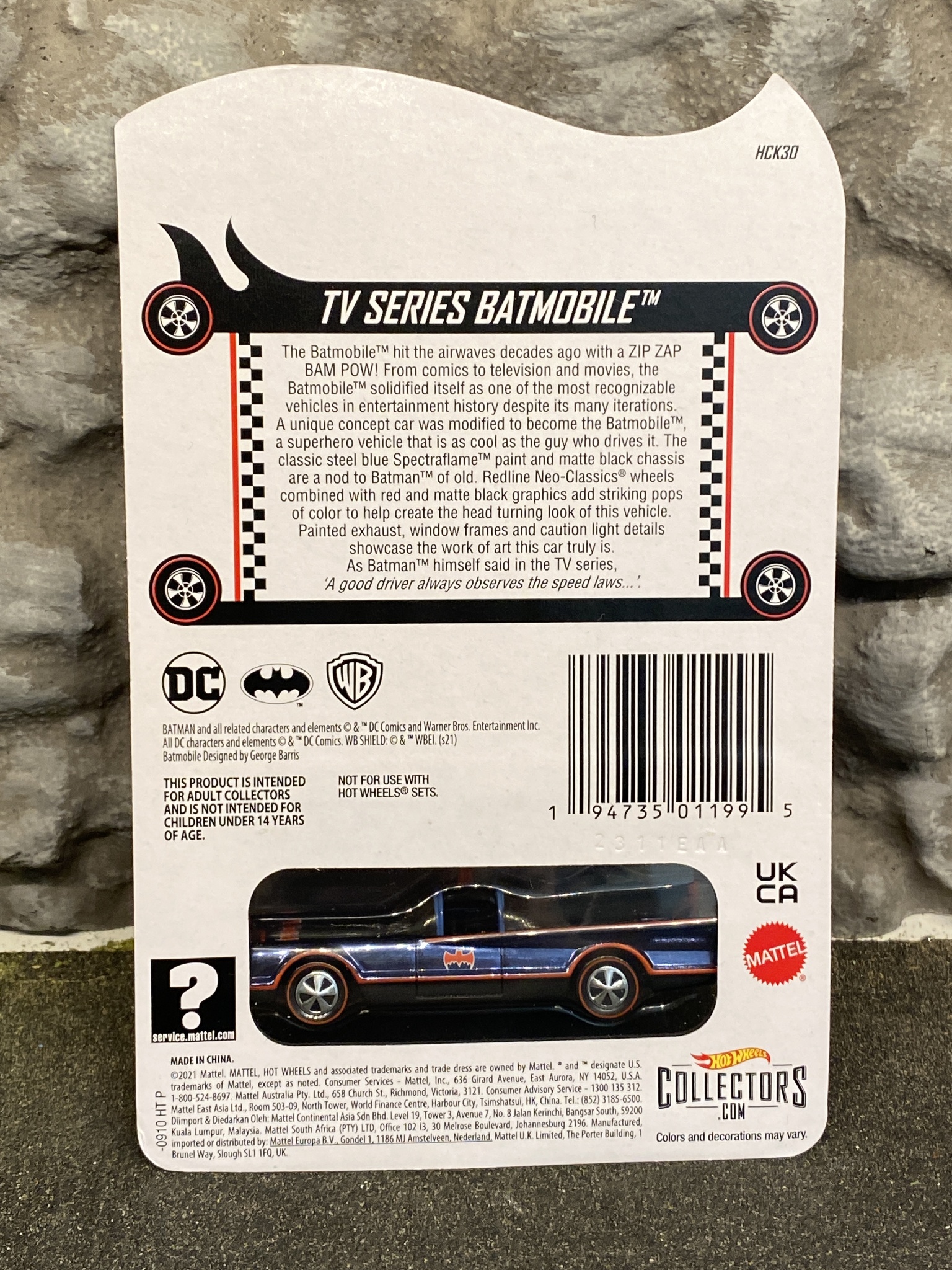 Skala 1/64 Hot Wheels - Red Line Club - TV-series Batmobile (w extra plastic case)