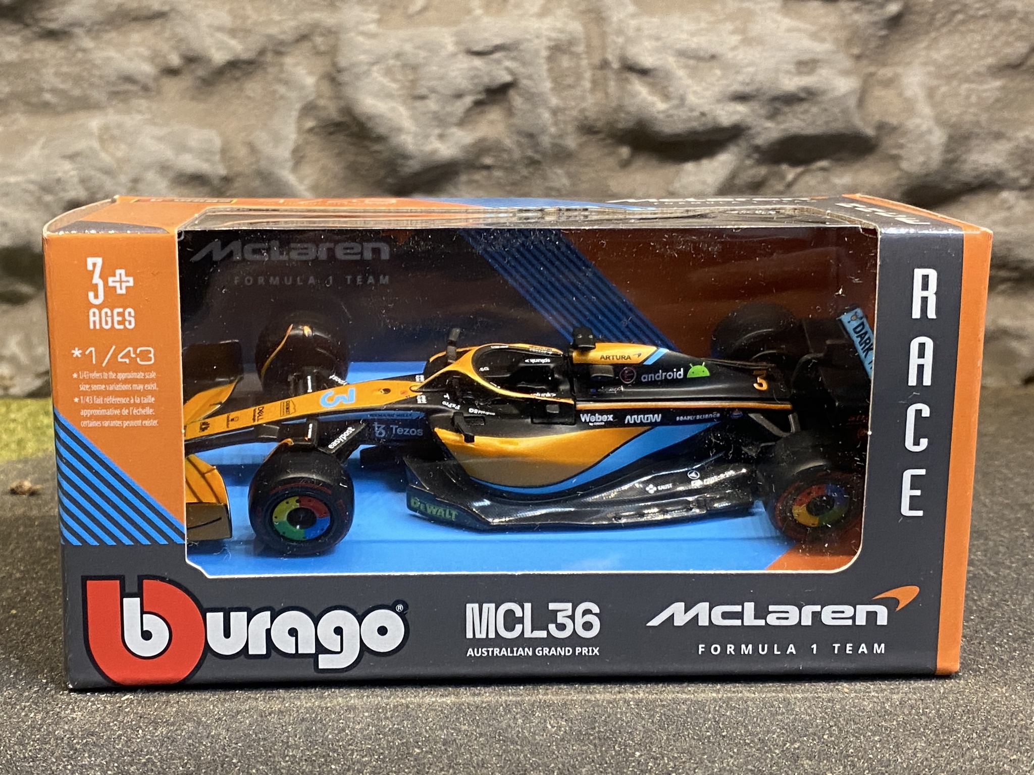 Skala 1/43 McLaren F1 Team MCL36 Australian GP #3 fr Bburago 38063 #3