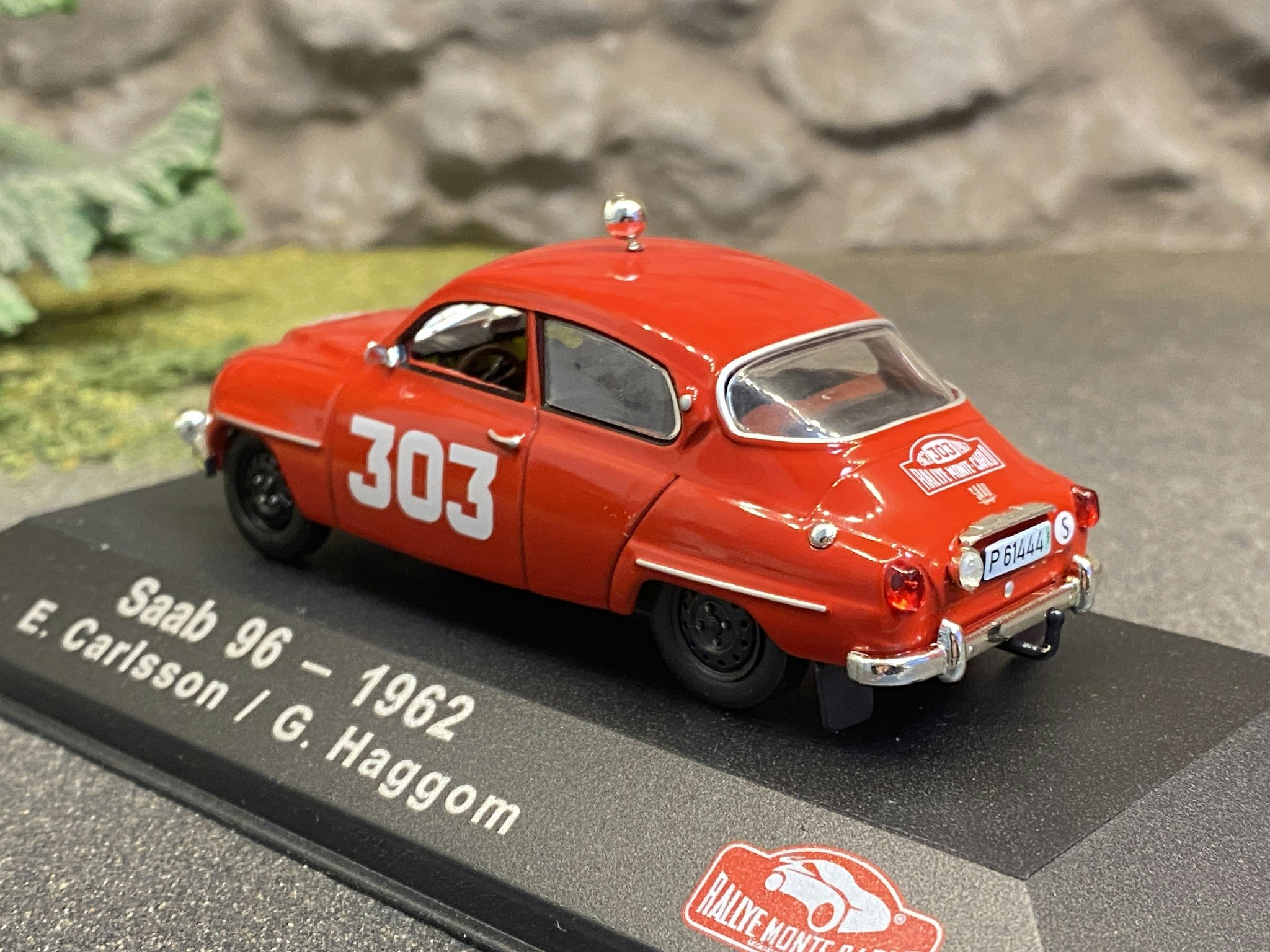 Skala 1/43 SAAB 96 1962, E.Carlsson/G.Haggom fr Atlas Editions/IXO Models