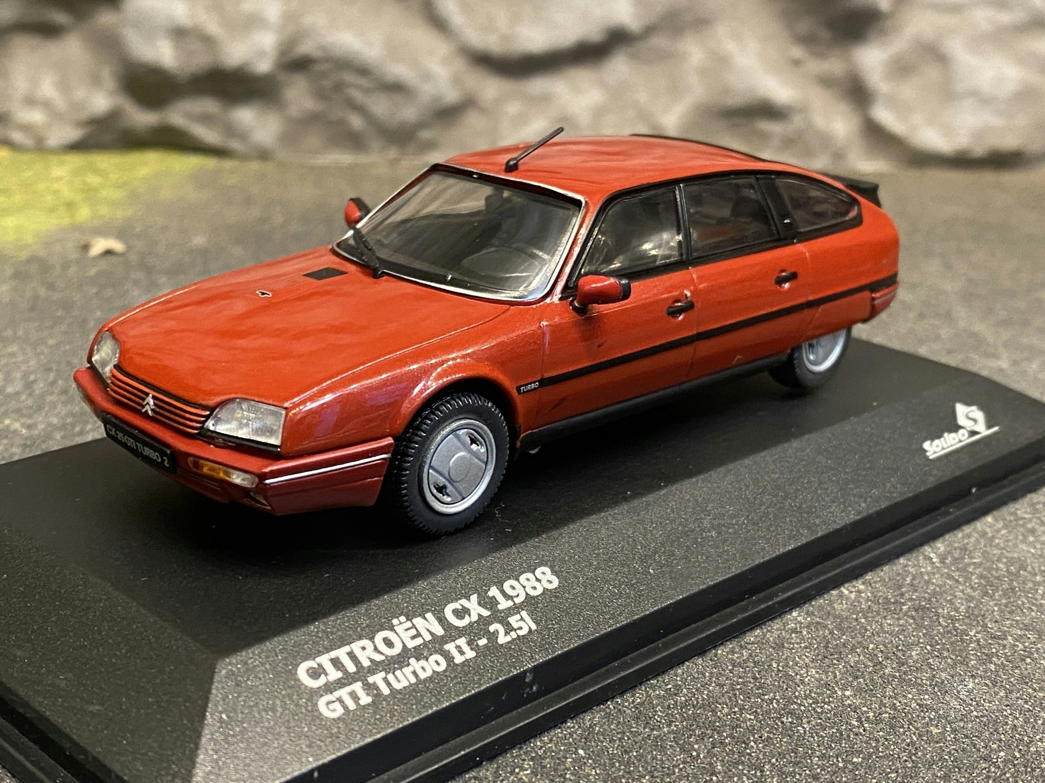 Skala 1/43 Citroen CX GTi Turbo II 2,5l 1988 , fr Solido