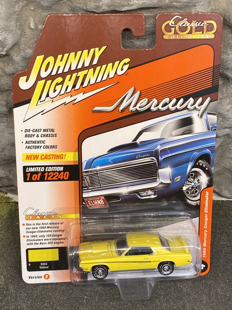 Skala 1/64 - 1969 Mercury Cougar Eliminator Rel.2 från Johnny Lightning