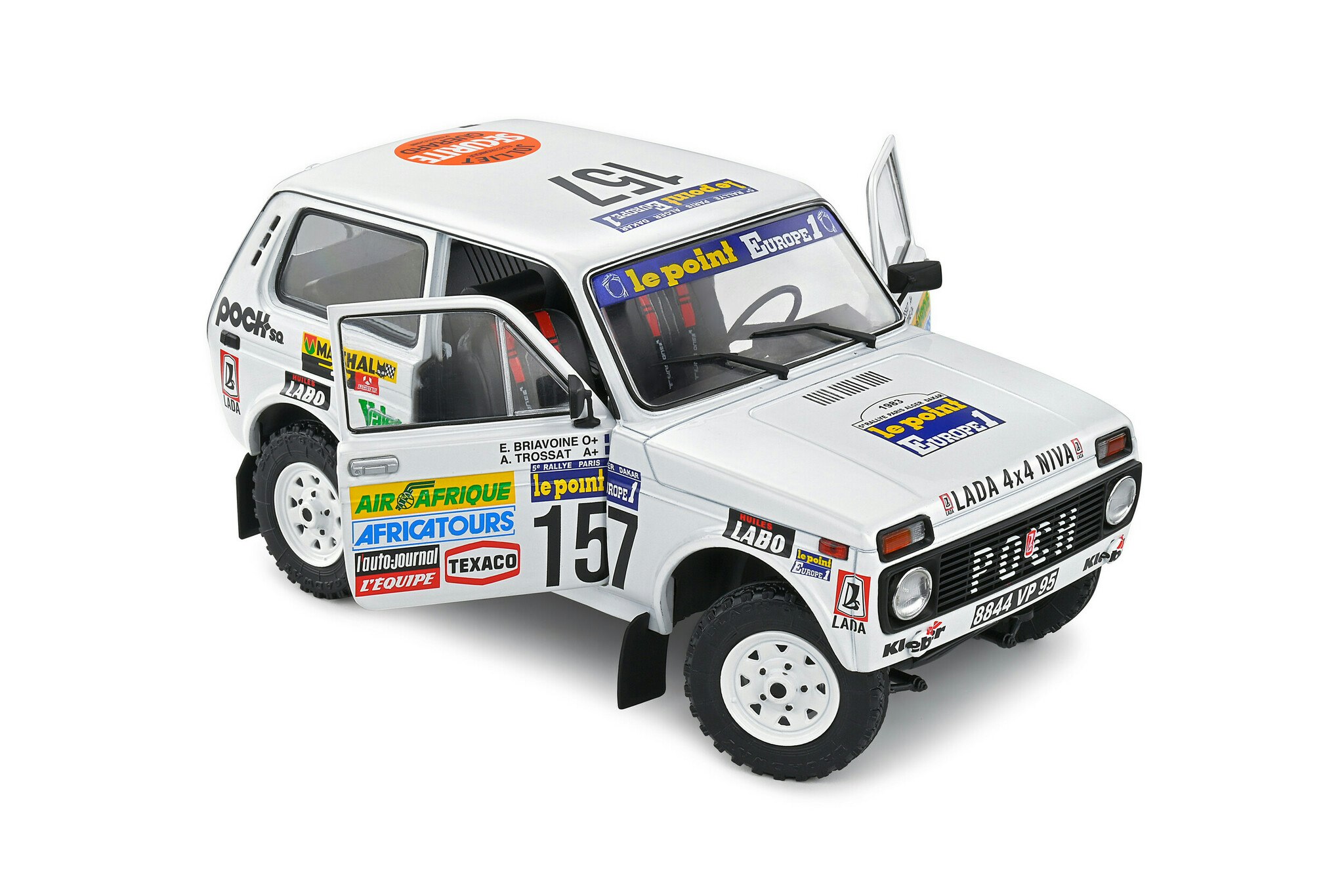 Skala 1/18 Lada Niva Paris-Dakar #157 1983 Trossat/Briavoine fr Solido