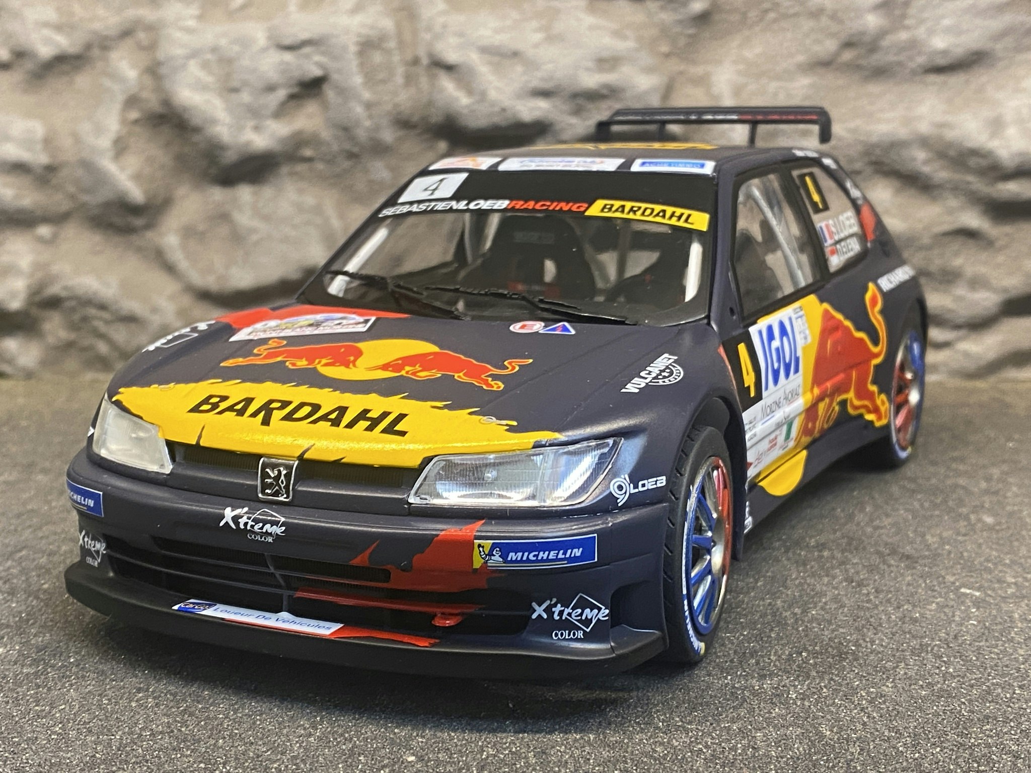 Skala 1/18 PEUGEOT 306 MAXI - RALLY MONT BLANC 2021, S.LOEB/D.ELENA fr Solido