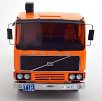 Skala 1/18 Volvo F10 "Deutrans" 1977 Road Kings / KK-scale