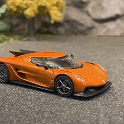 Skala 1/64 - Koenigsegg Jesko Absolut, Sweet Mandarin fr Poster Cars