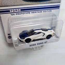 Skala 1/64 Ford GT 2022' "Ford '64 Prototype Heritage Edition" från Greenlight Excl.