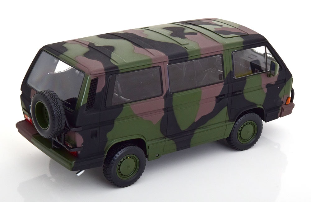 Skala 1/18 Volkswagen Buss T3 Syncro 1987' Miltary green från KK-scale