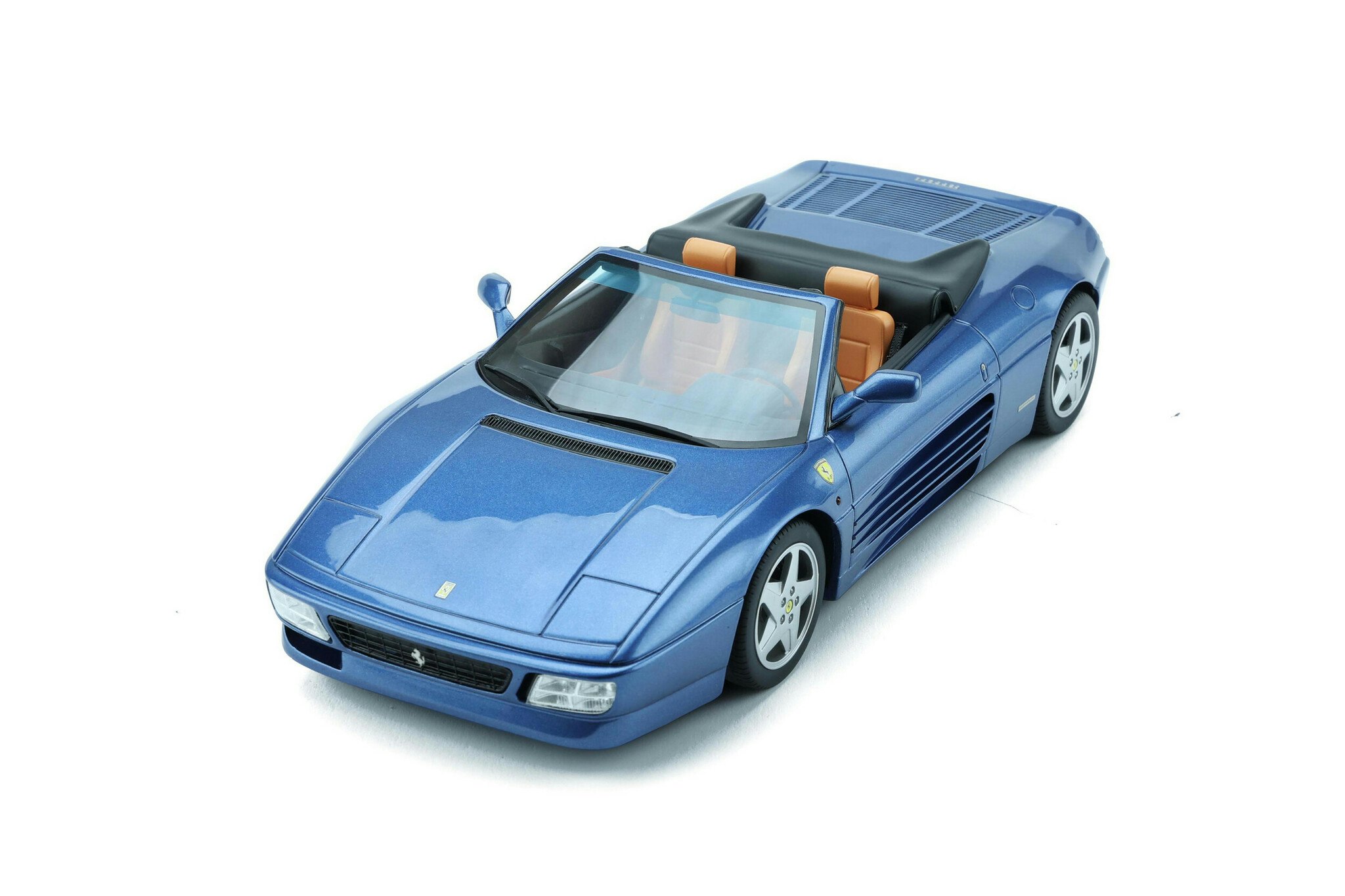 Skala 1/18 Ferrari 348 Spider 1993, Blue fr GT Spirit (GT-333)